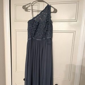 David’s Bridal bridesmaids gown. Size 6 worn only once